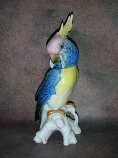 Статуэтка. Фарфор. Птица Попугай какаду. Karl ENS. Германия