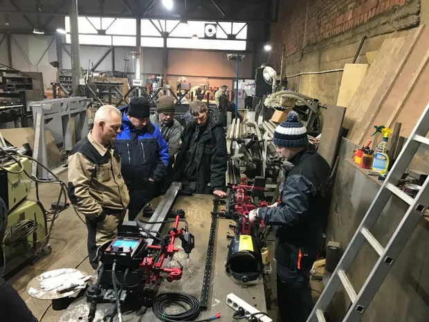 Шоурум и Демонстрация оборудования