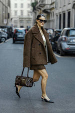 Пальтовая ворсовая меланжевая шерсть с сури альпакой (Bottega Veneta, 70%сури альпака/30%шерсть, Темный мускат, 152, 349 гр/м2)