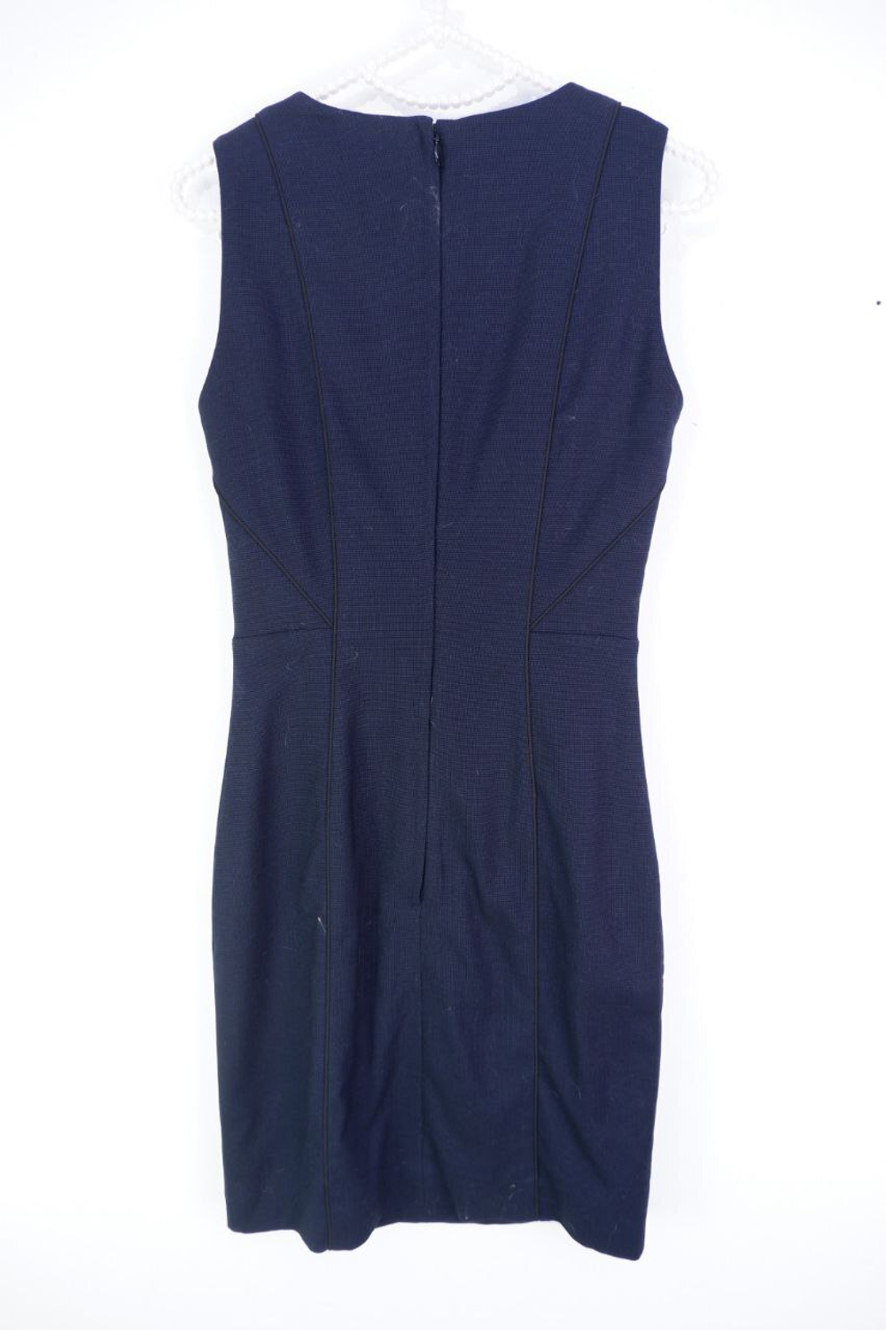 Платье H&M сдержанное 40 размер