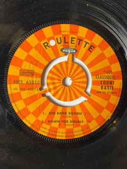 Винтажная виниловая пластинка LP Count Basie And His Orchestra Les Classiques The Best Of Basie (France 1969) 7 дюймов