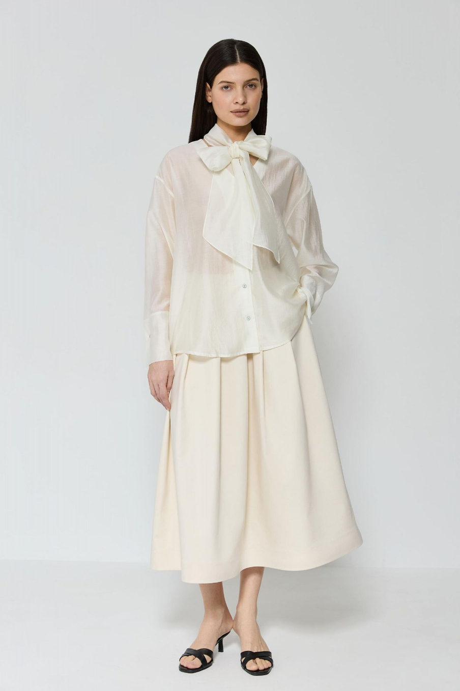 Блуза из вуали