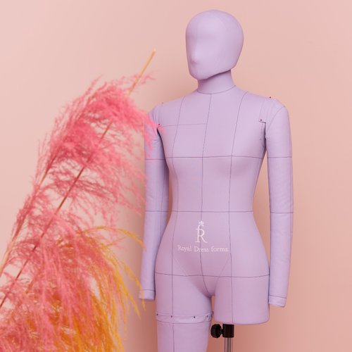 Манекен Моника