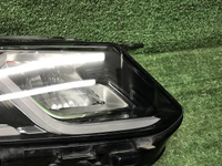 Фара правая Geely Coolray (2019-2024) LED