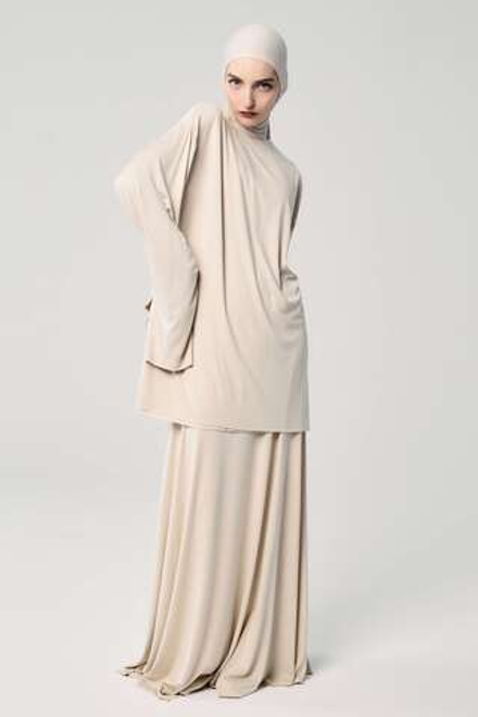 Юбка база широкая бежевая