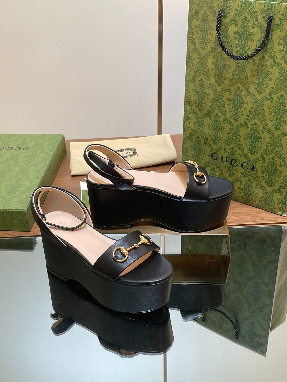 Gucci Horsebit Flatform Sandal