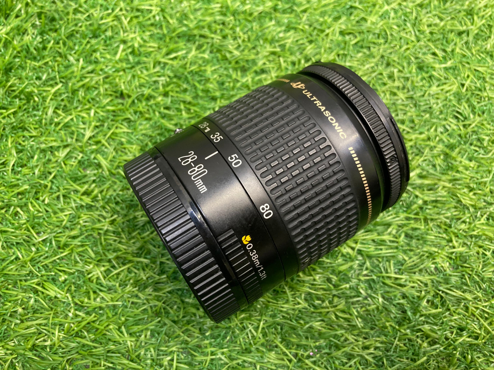 Canon EF 28-80mm 3.5-5.6 III