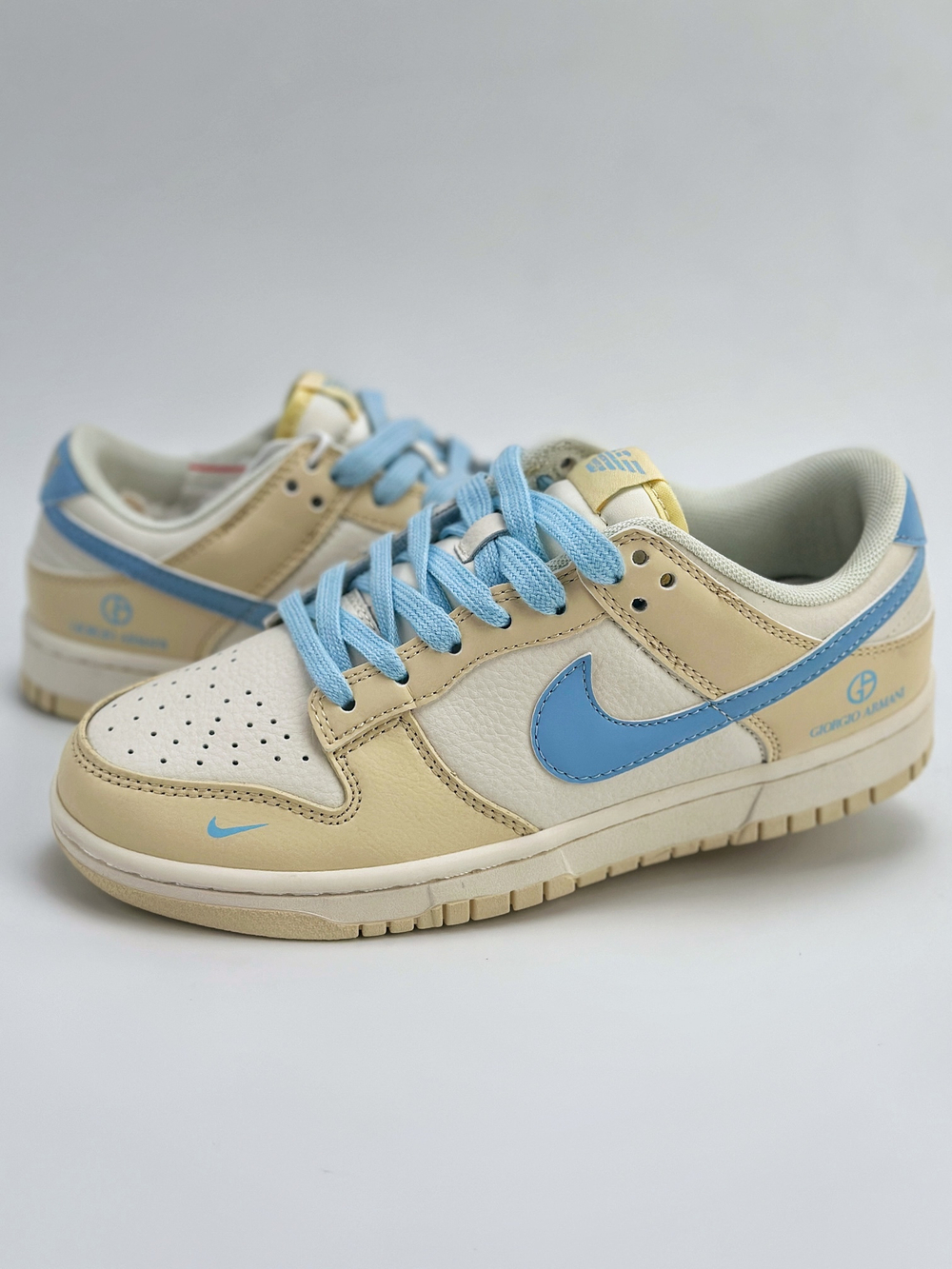 Nike Dunk Low