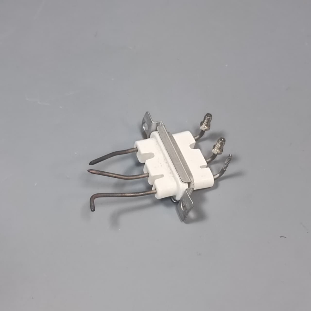 Б/У Электрод розжига и ионизации для котлов  NAVIEN Ace, Atmo арт. 30003875C