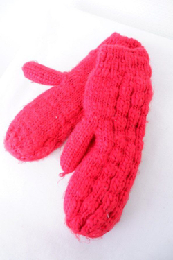 Рукавицы H&M яркие