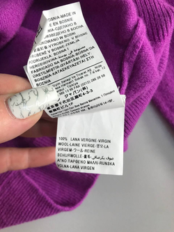 Джемпер Benetton яркого цвета, визуально на 11/13 лет