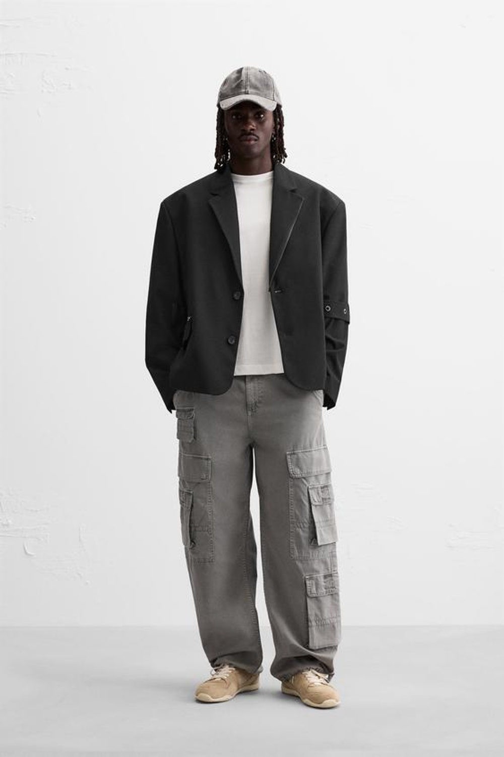 ZARA БЛЕЙЗЕР ОВЕРСАЙЗ С МОЛНИЯМИ, ЧЕРНЫЙ