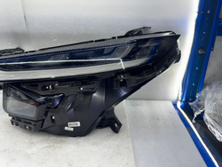 Оригинальная LED фара для Mazda EZ6