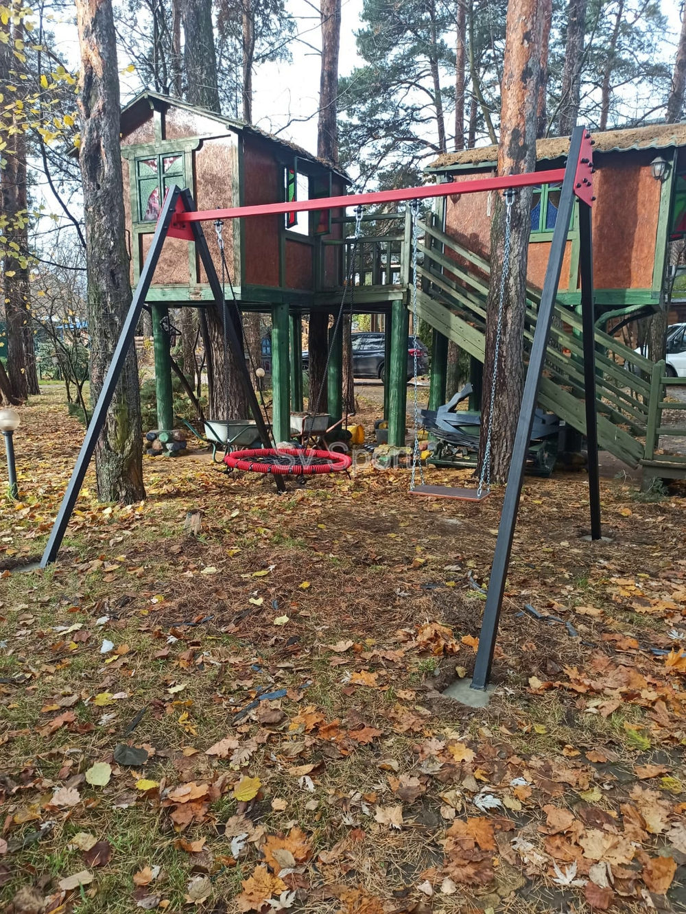 Монтаж уличных качелей Sv Sport