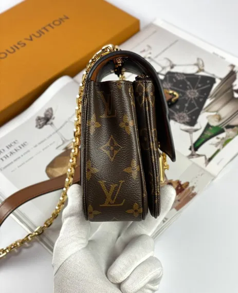 Сумка женская Louis Vuitton Marceau коричневый