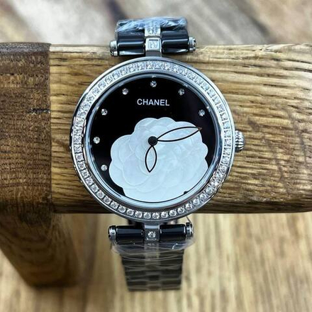 Часы CHANEL