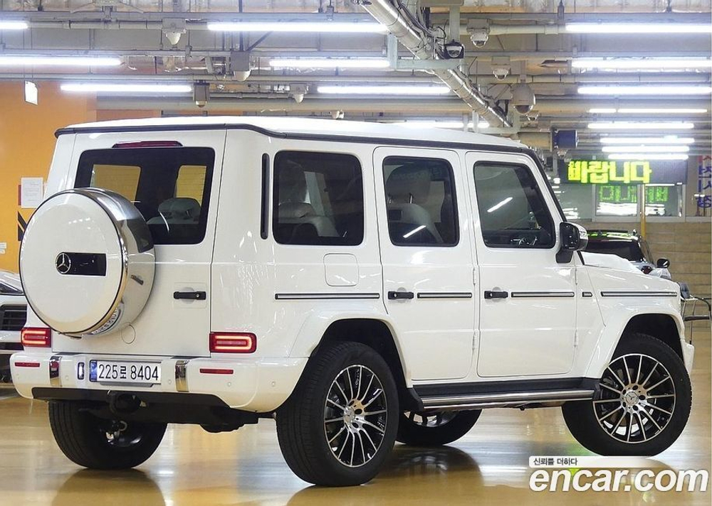 Mercedes-Benz G-Class W463b G400 d (05.2024)