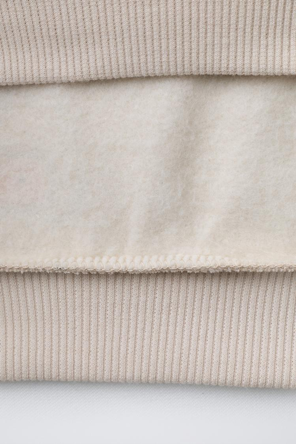 ZARA КОМПЛЕКТ ДЛЯ БЕГА С ПРИНТОМ "ФЕРМА", ЦВЕТ ЛЬДА