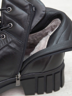 Ботинки женские зимние