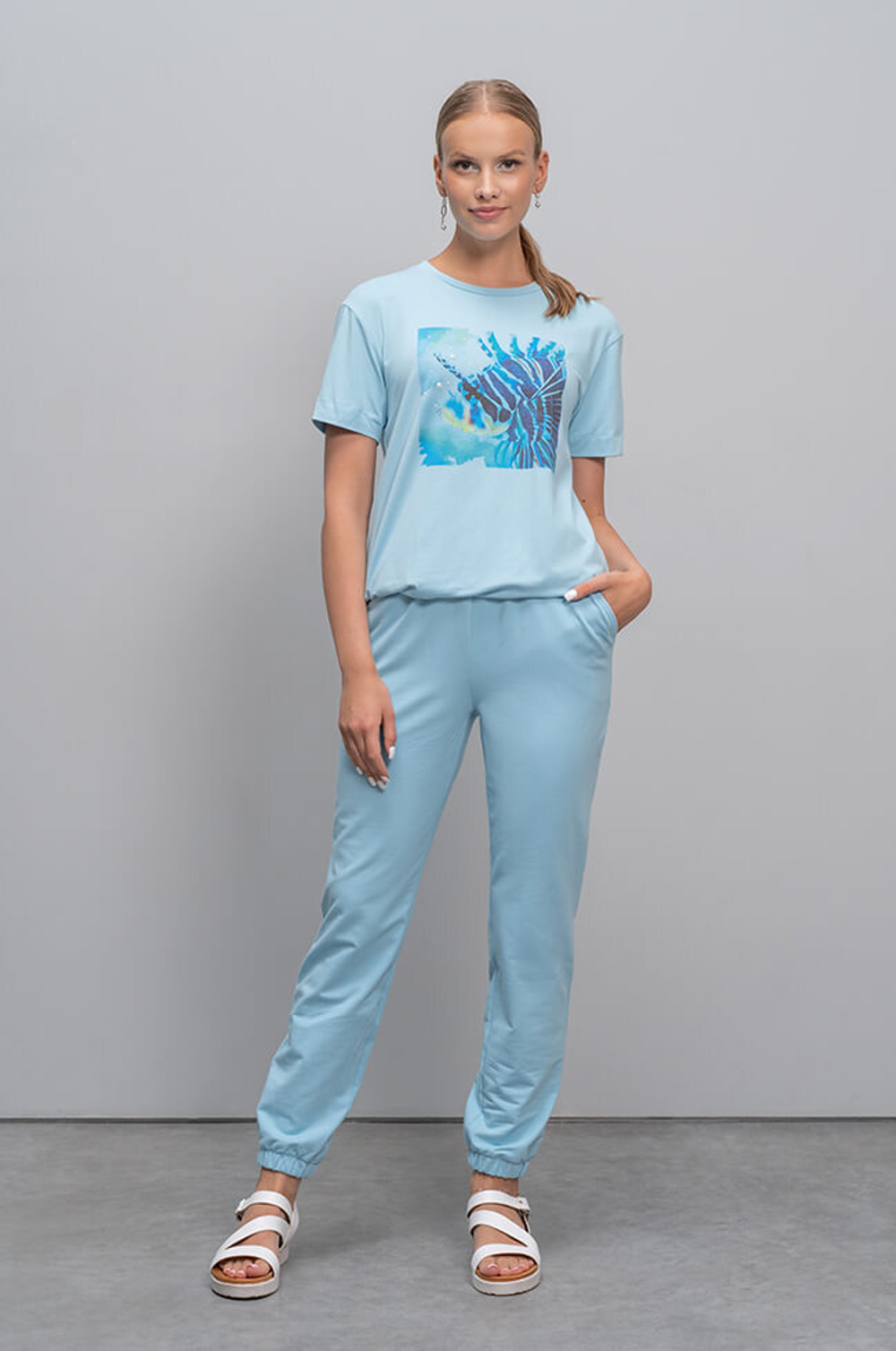 22699 Джемпер женский (голубой)