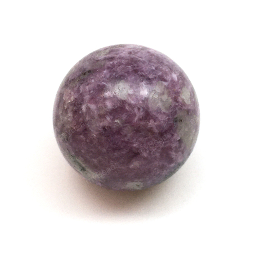 Чароит с тинакситом и эгирином, шар 24 мм