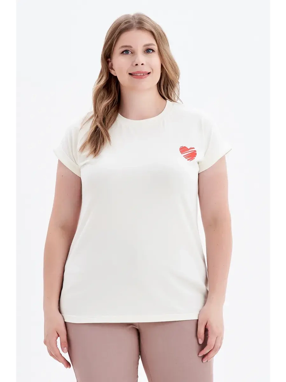 Футболка с сердцем большие размеры