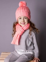 Шапка для девочки осенняя и шарф