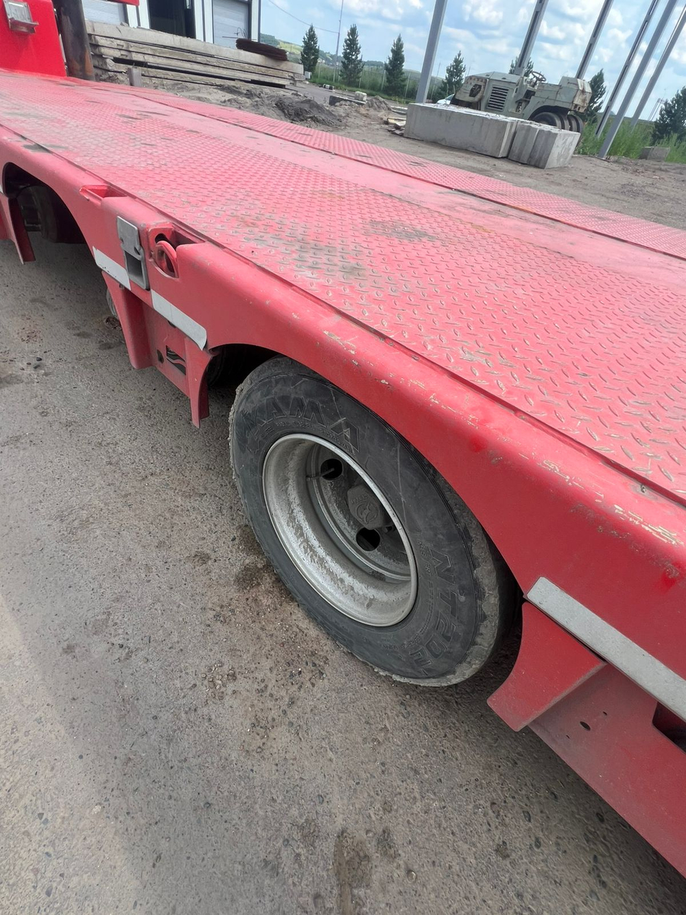 Тверьстроймаш 99397 Полуприцеп тяжеловоз 7 осей 99397 (Раздвижной)