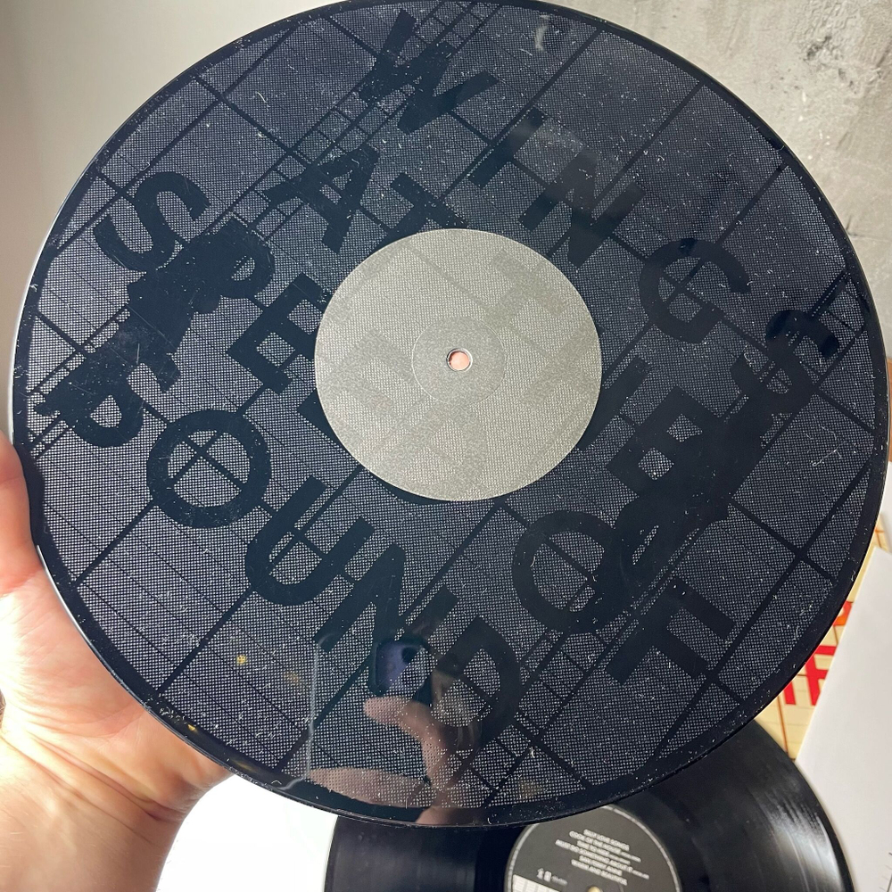 Винтажная виниловая пластинка LP Wings At The Speed Of Sound (EU 2014)