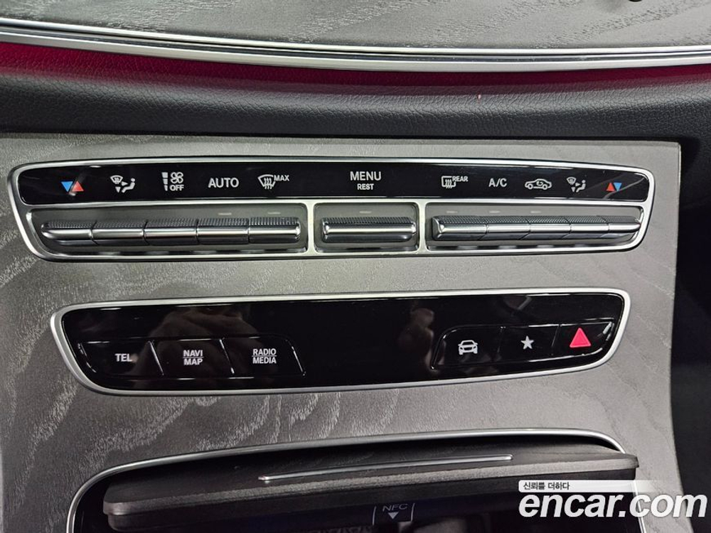 Mercedes-Benz E-Class W213 E350 4MATIC AMG Line (06.2022)