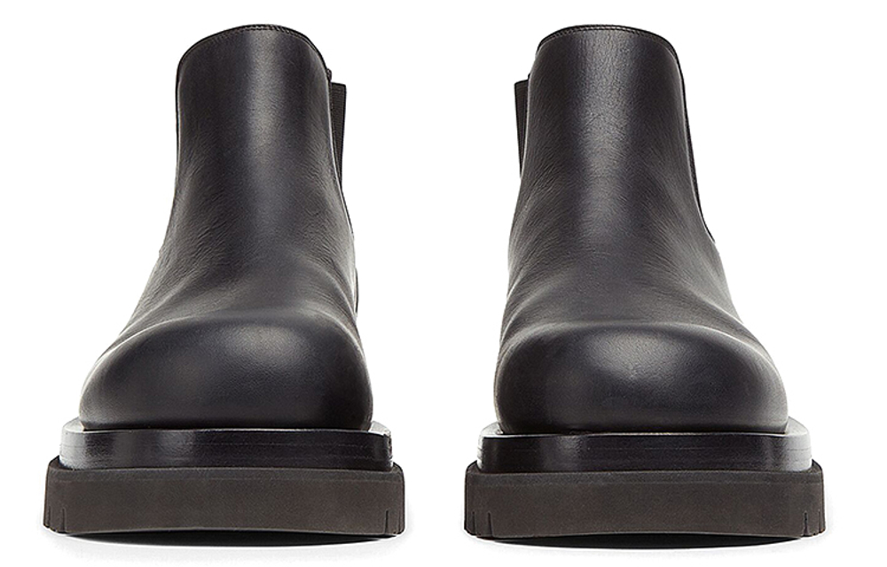 Bottega Veneta Lug Chelsea Ankle Length Chelsea Boots Men"s Black
