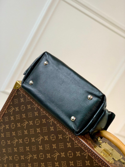 Louis Vuitton CarryAll Cargo PM