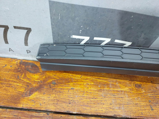 Накладка заднего бампера Skoda Kodiaq 16-22 Б/У Оригинал 565807423