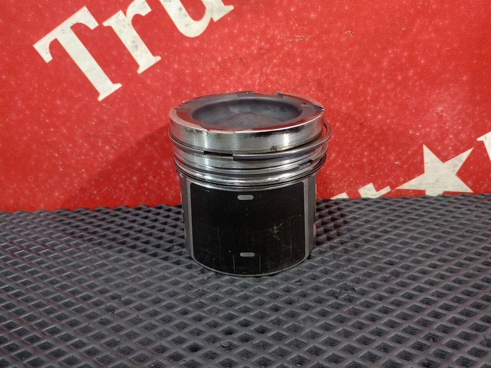 Поршень ДВС