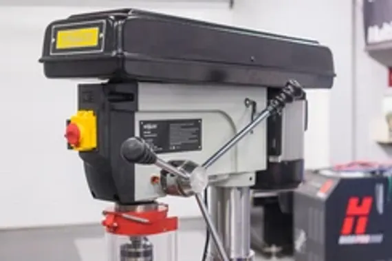 Токарно-винторезный станок Stalex C6251/1000