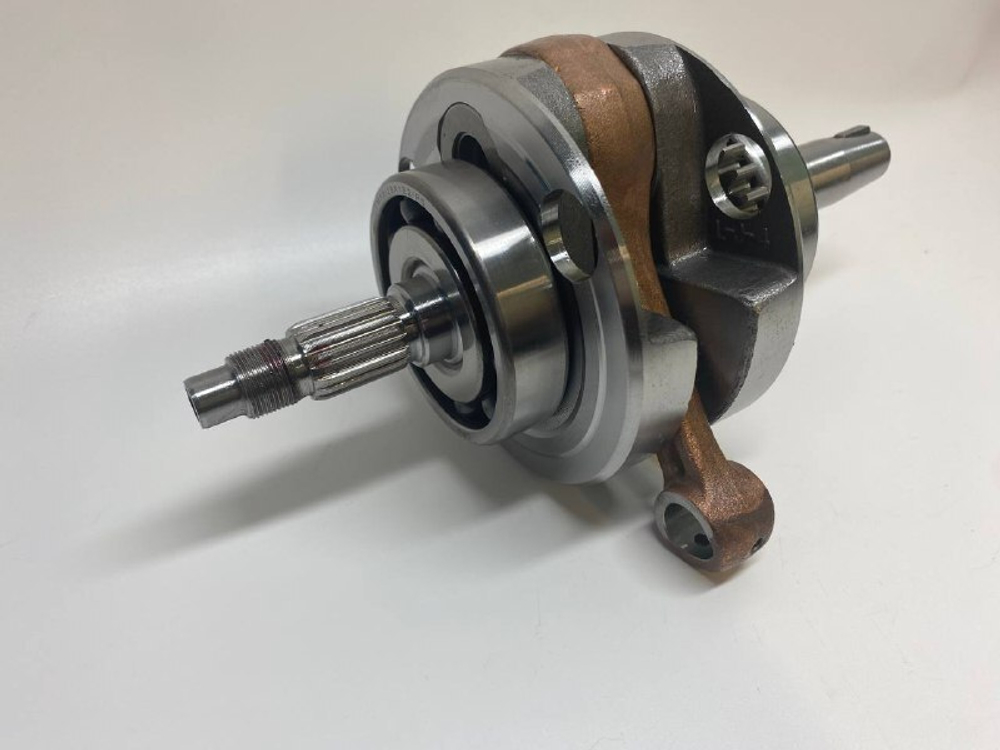 Коленвал двигатель 174MN-3, CBS300