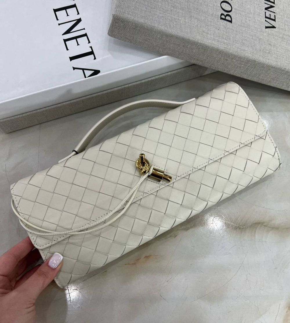 Клатч Bottega Veneta