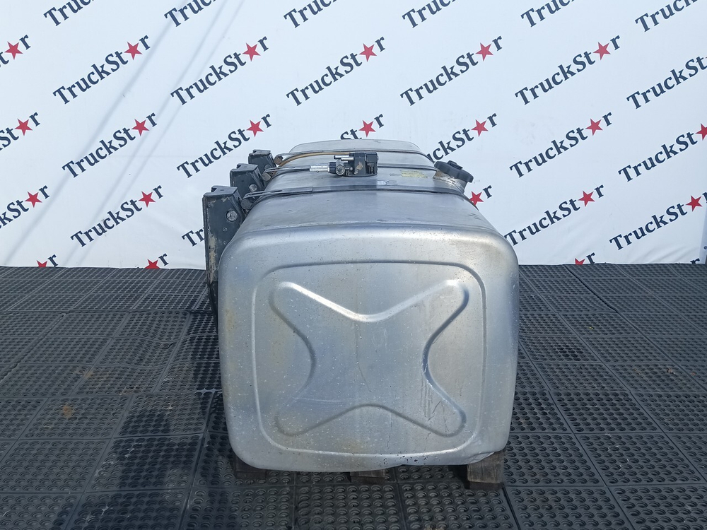 Бак топливный 850L 2023г.