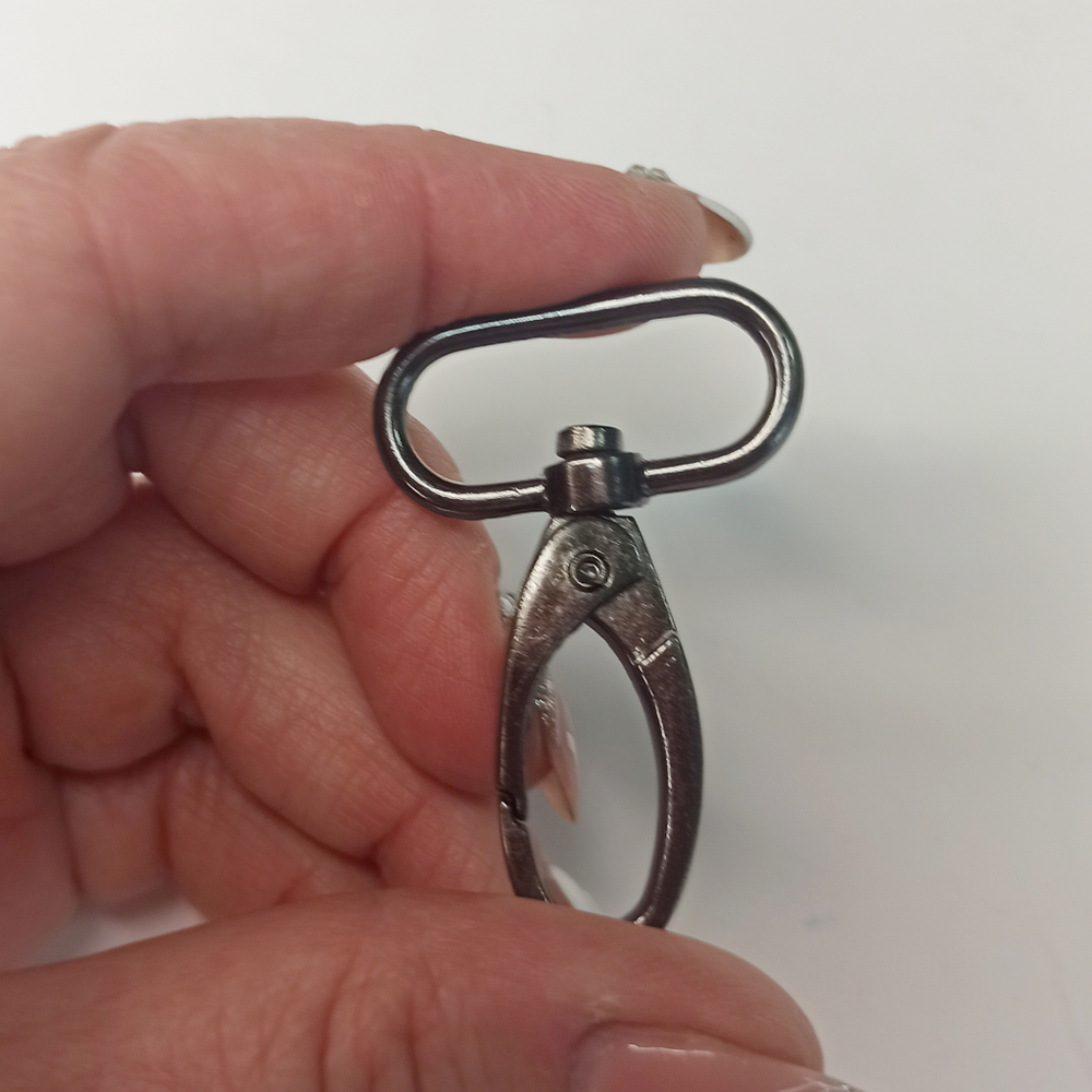 Карабин 25мм