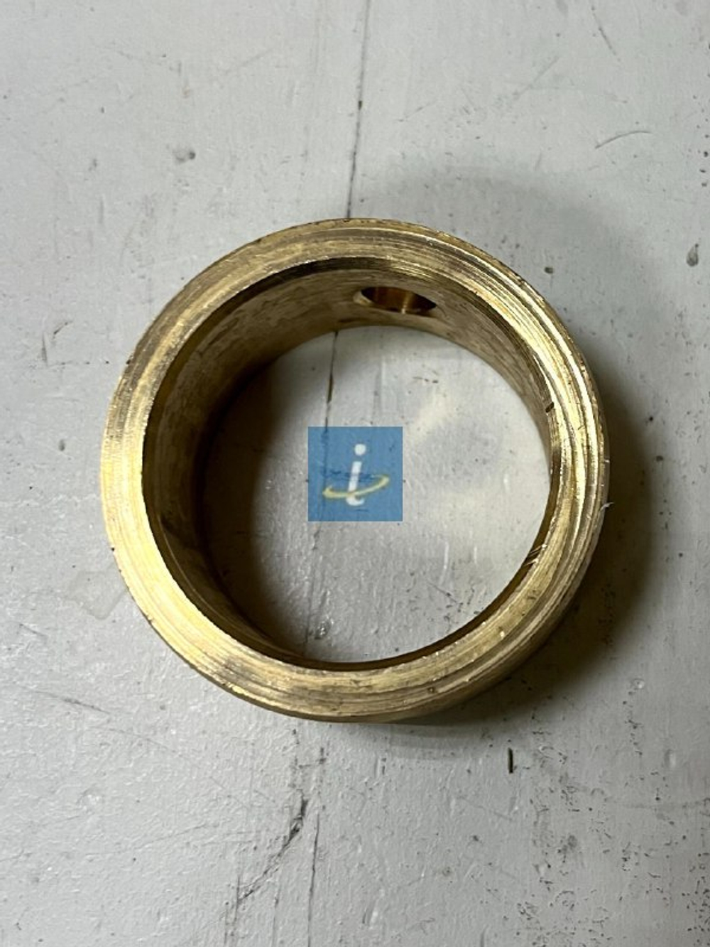 Втулка вала распределительного 236-1006037-АР