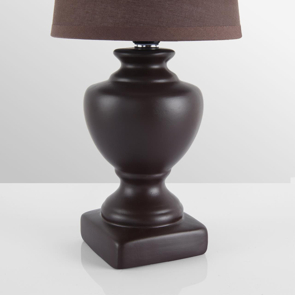 8162/1T CLASSI LN26 483 коричневый, керамика/текстиль Настольная лампа E14 1*40W 220V BIANKA