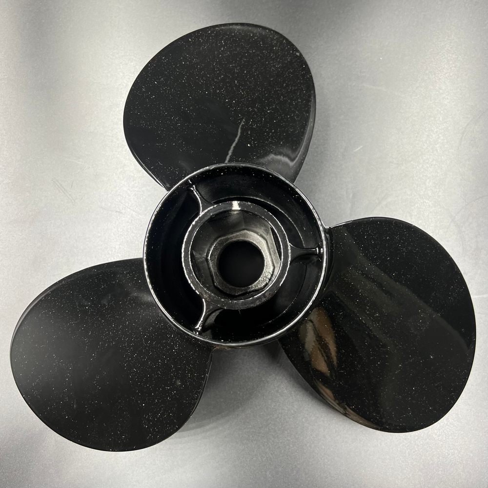 Гребной винт Mercury Black Max (15-1/4х15R)