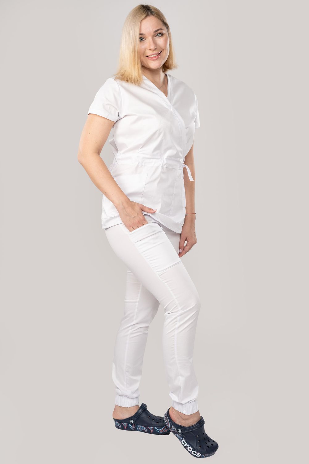 Костюм медицинский женский 386 БЕЛЫЙ