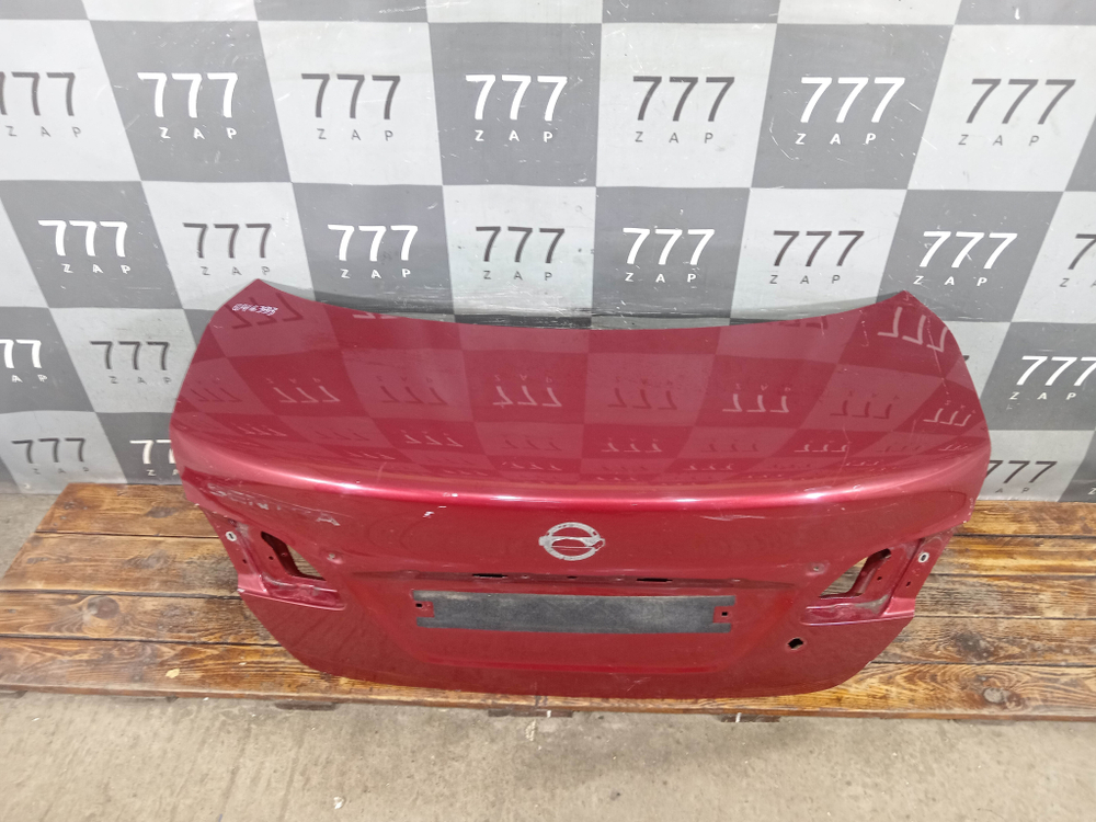 Крышка багажника Nissan Sentra (B17) 12-19 Б/У Оригинал 843004MA8A