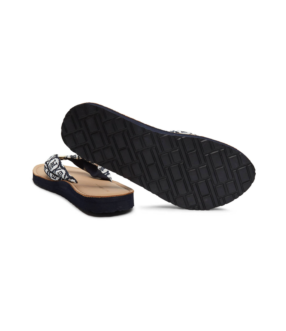 Вьетнамки Tommy Hilfiger - темно-синий(FW0FW07847)