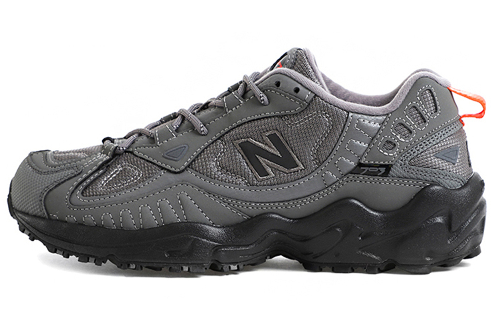 ${brand17New Balance26839532} New Balance "Grey"