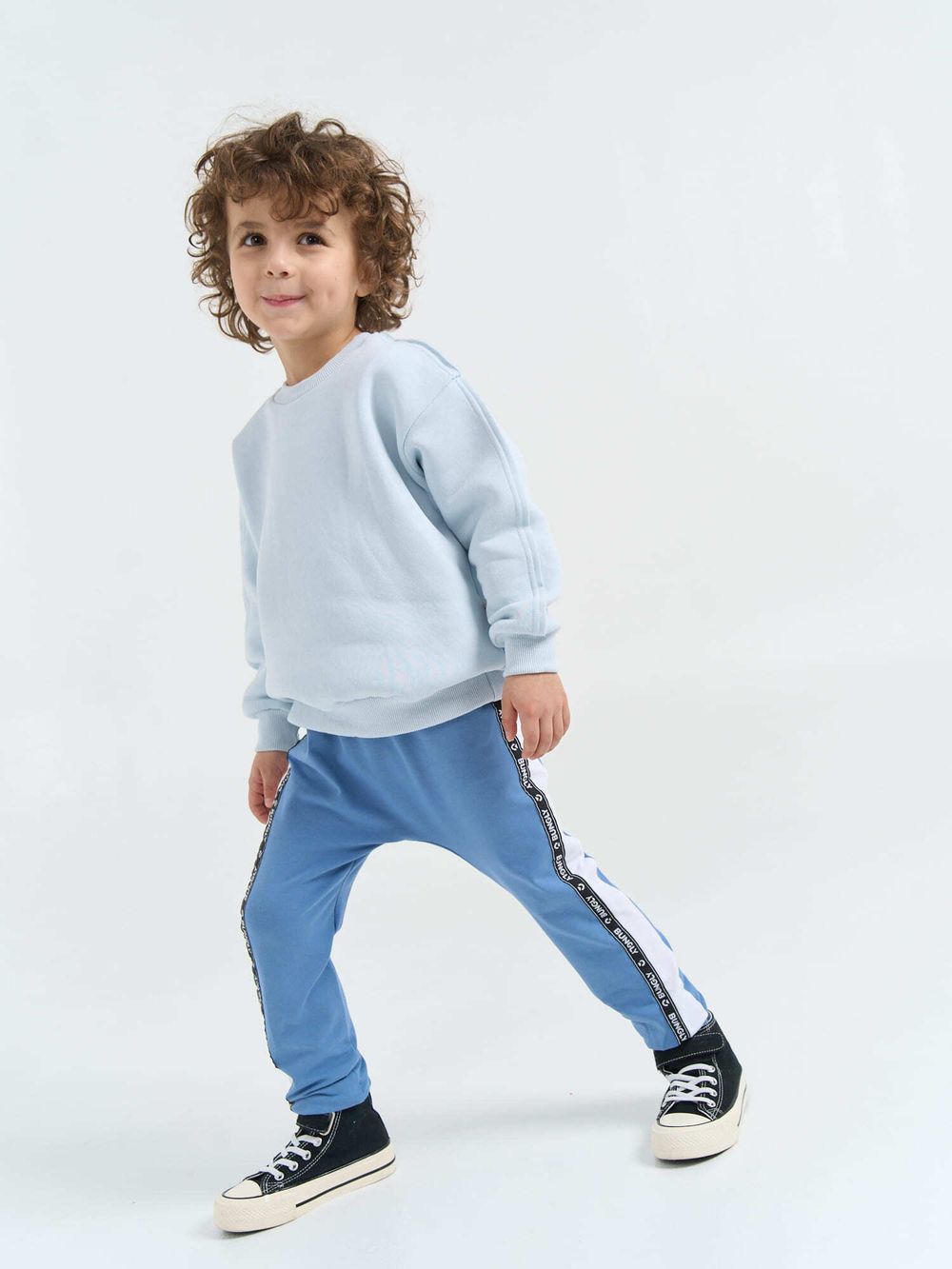 Брюки со спущенным шагом и лампасами "Деним"