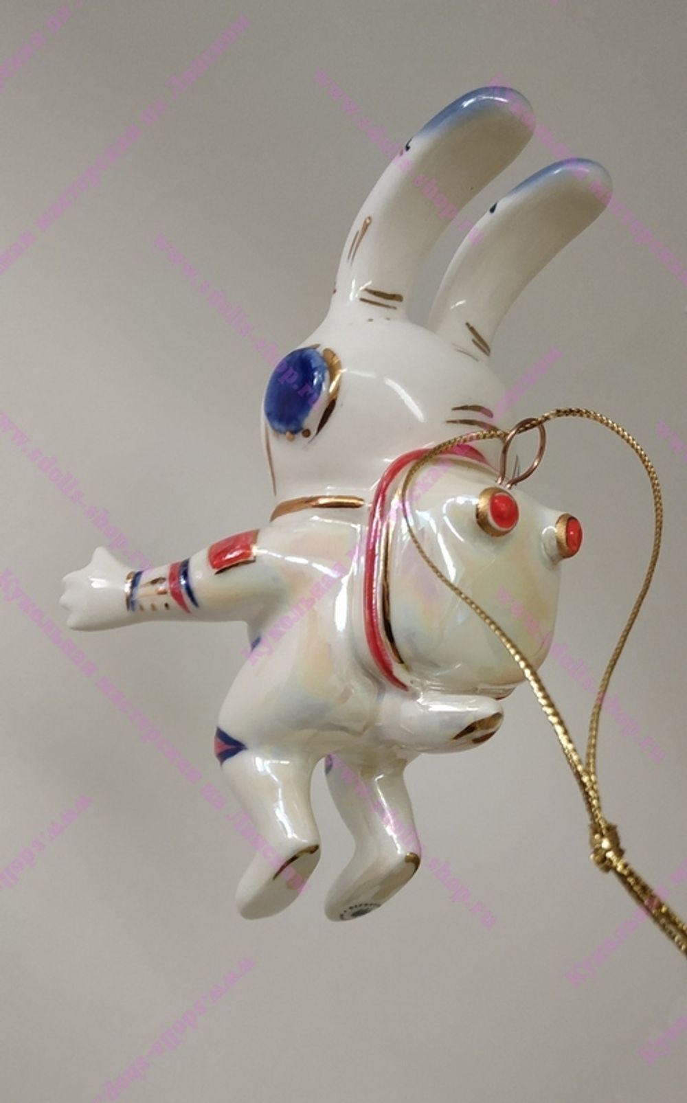 Ёлочная игрушка Зайчик-космонавт