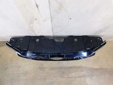 решетка радиатора Suzuki Fronx WDB3S