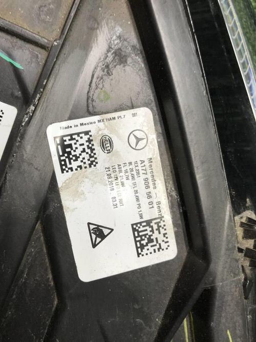 Фара правая Mercedes A W177 (2018-2022) LED